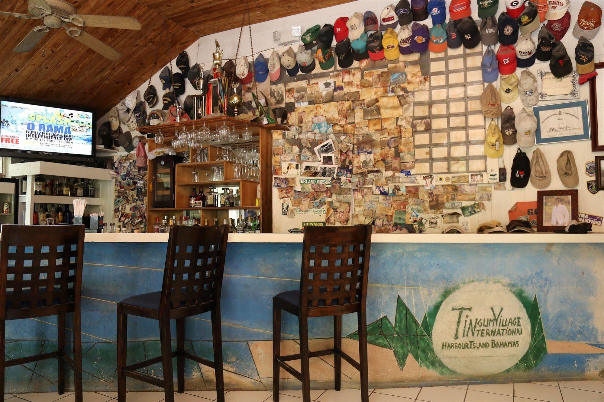 Tingum Village Hotel Dunmore Town 외부 사진